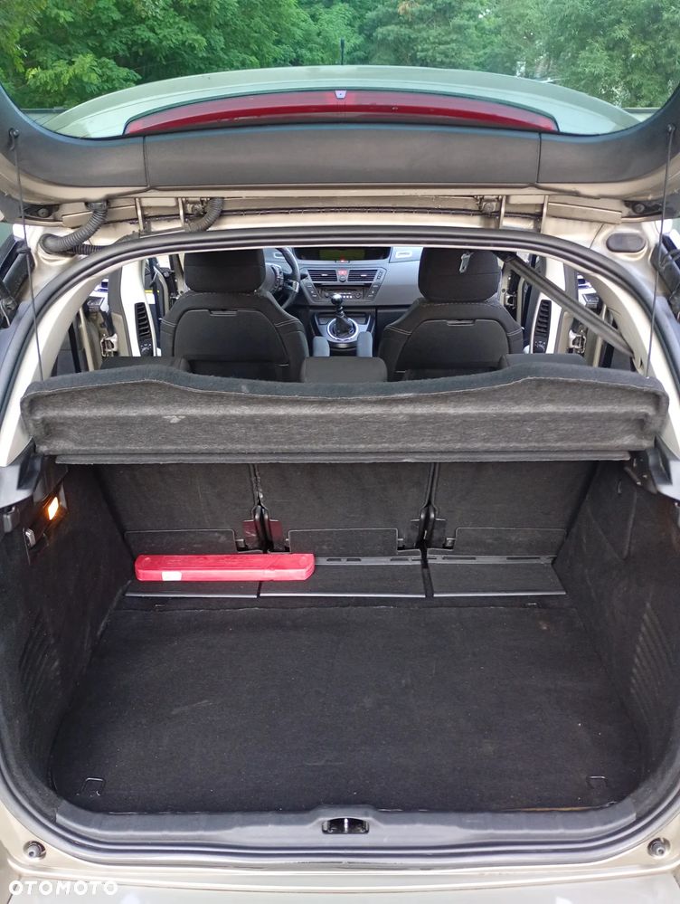 Citroën C4 Picasso 1.6 HDi FAP Exclusive - 10