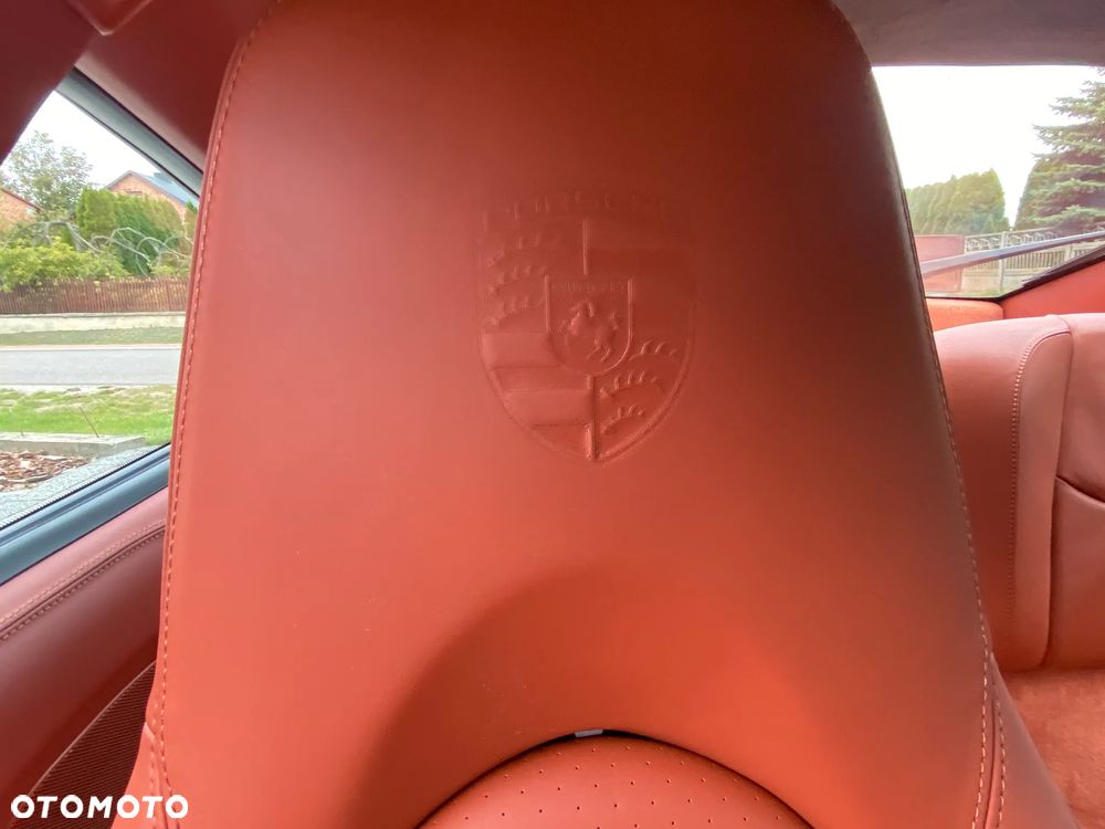 Porsche 911 Carrera S Tiptronic - 12