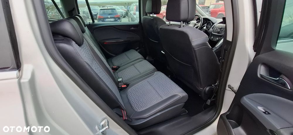 Opel Zafira 2.0 CDTI Cosmo - 13