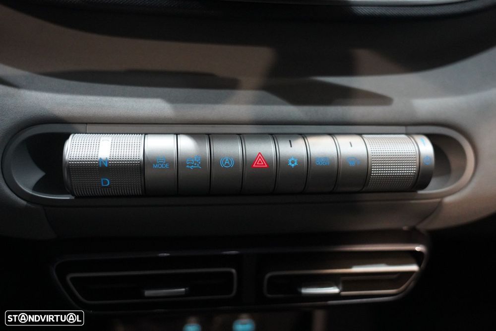 BYD Dolphin Surf 43.2 kWh Comfort - 25
