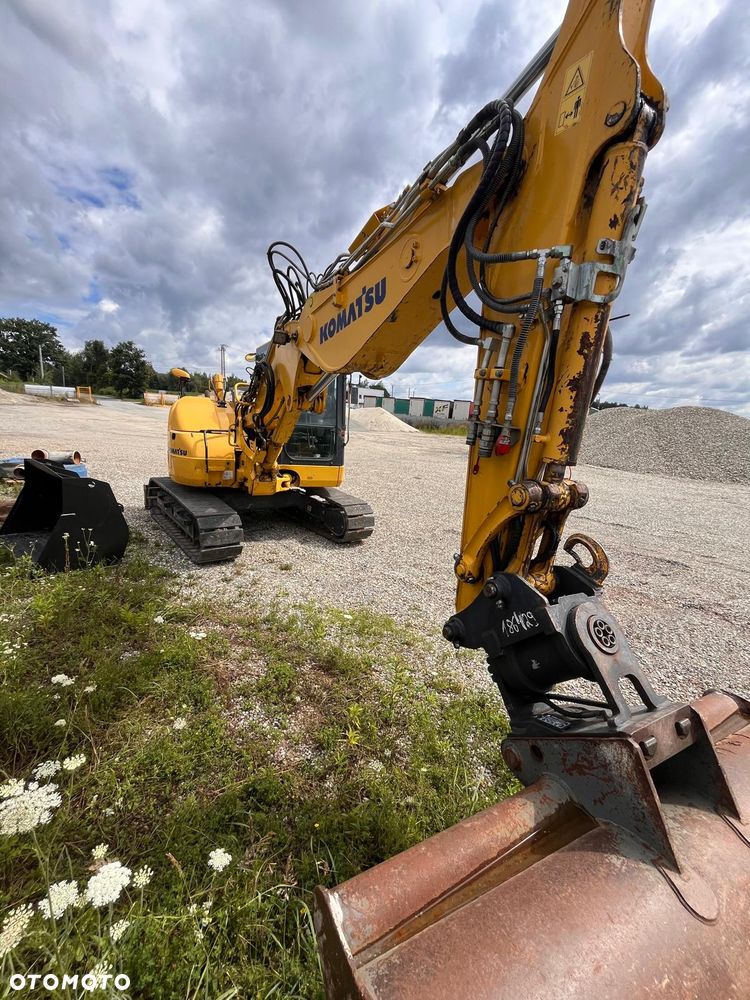 Komatsu PC88MR-10 - 11