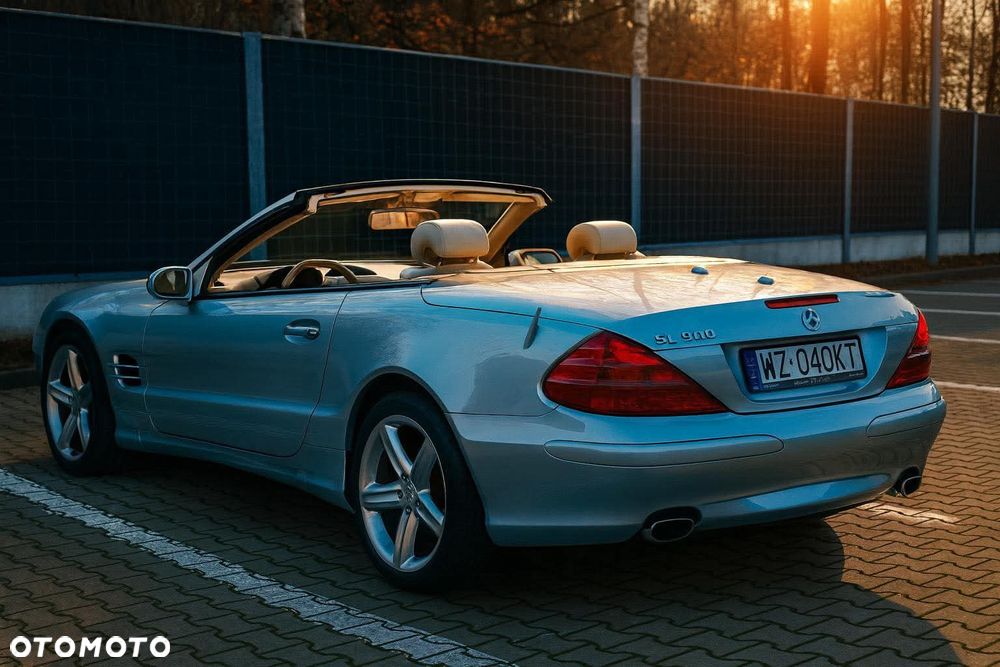 Mercedes-Benz SL 500 7G-TRONIC - 2