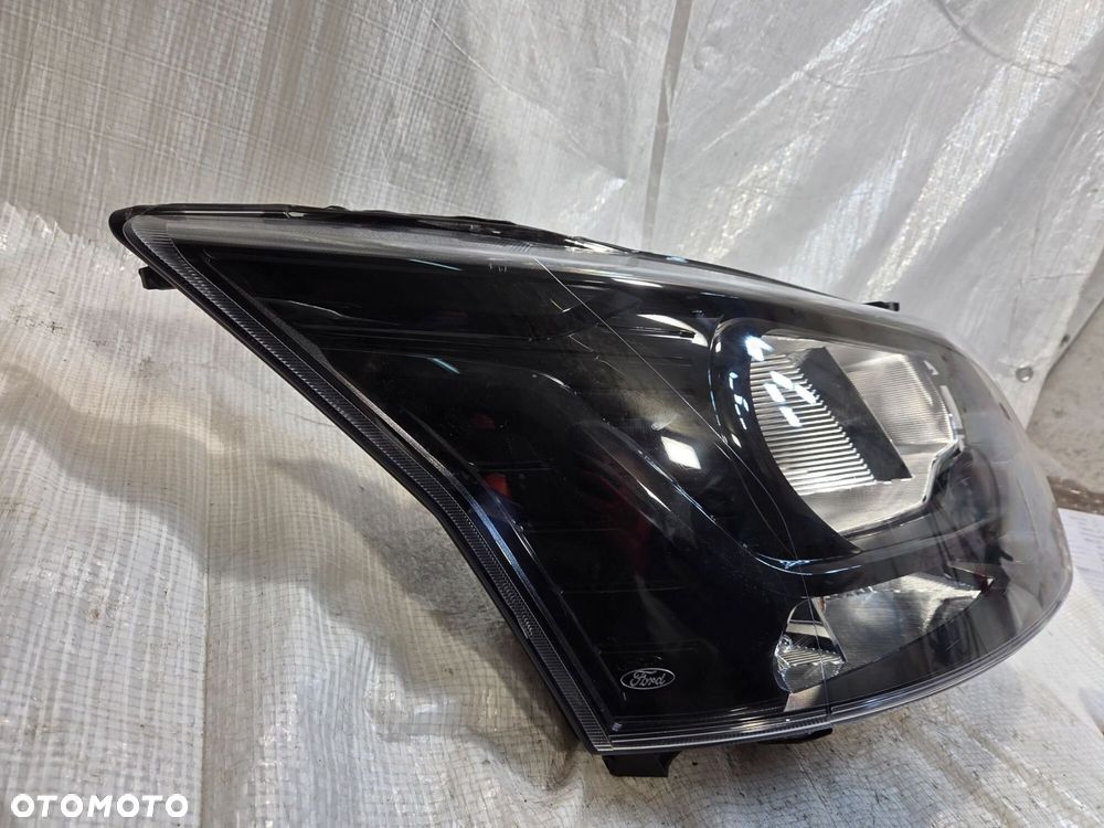 LAMPA PRZÓD PRAWA FORD TRANSIT MK8 BK31-13W029-B - 2