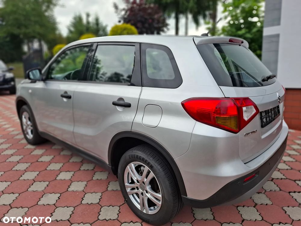 Suzuki Vitara 1.6 (4x4) Allgrip Comfort - 9