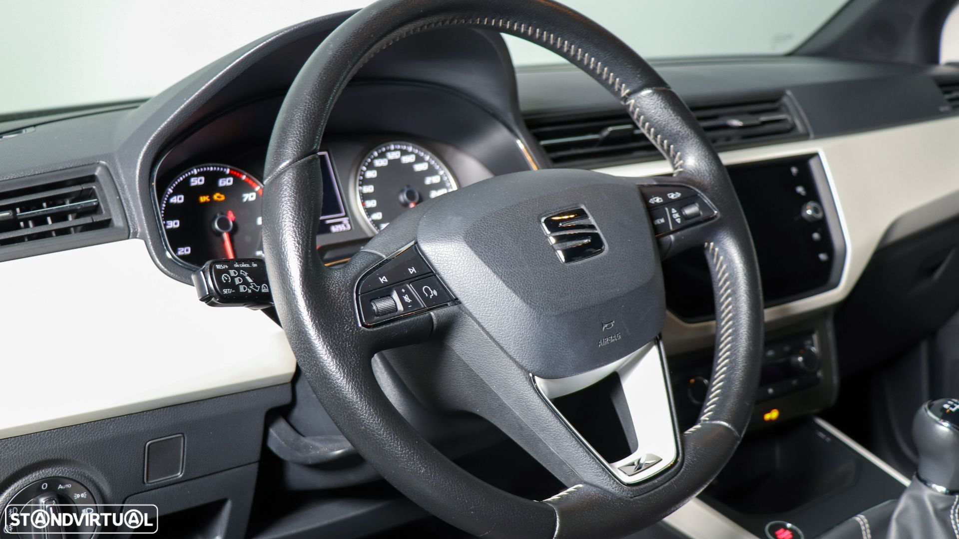 SEAT Arona 1.0 TSI Xcellence - 15