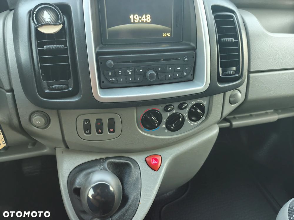 Renault TRAFIC - 35