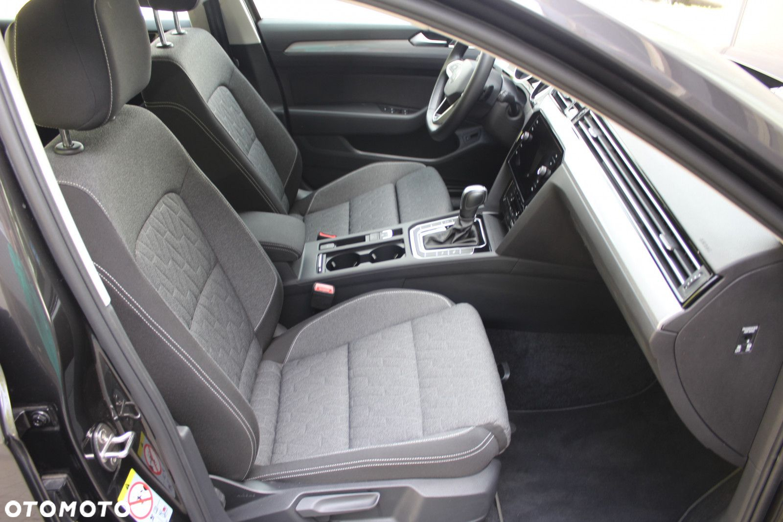 Volkswagen Passat 1.5 TSI EVO Business DSG - 16