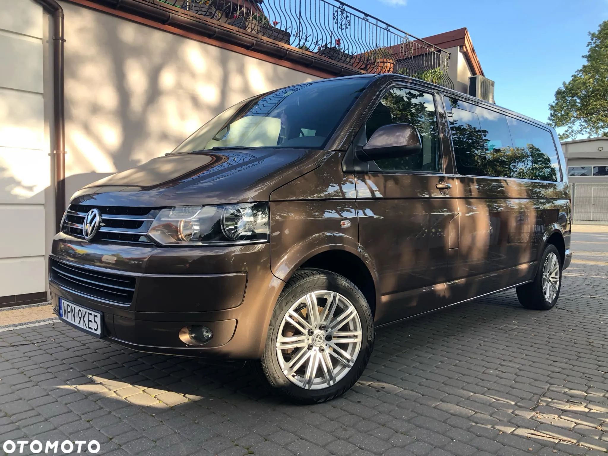 Volkswagen Caravelle TDI L2 Comfortline - 1