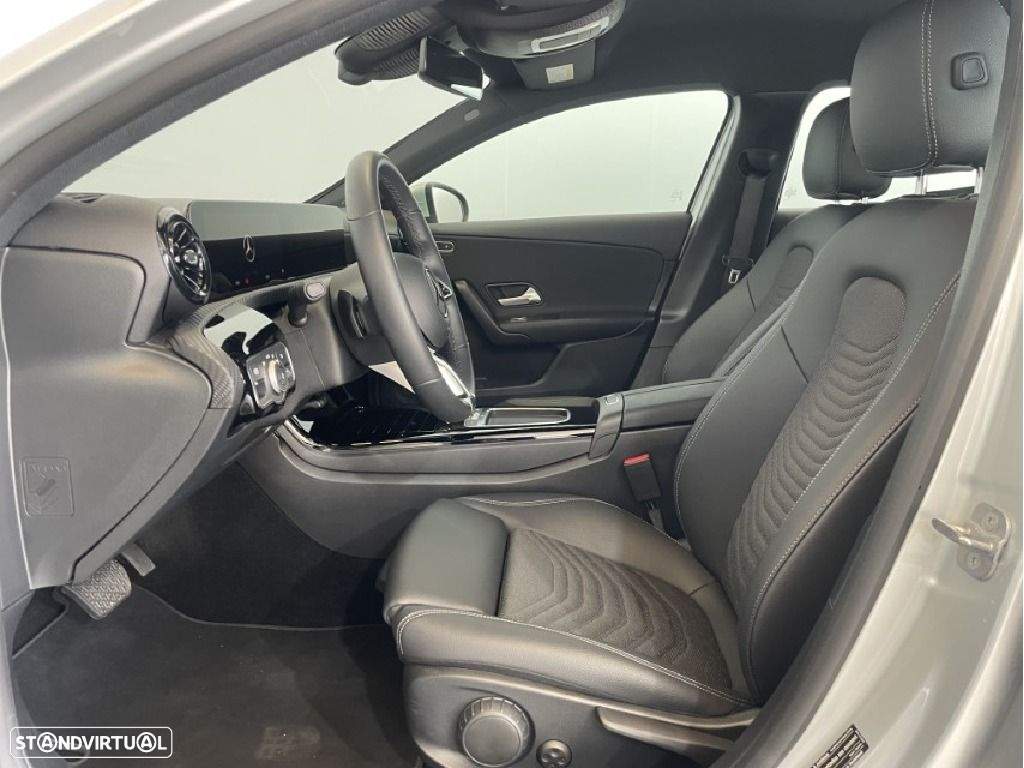 Mercedes-Benz A 250 e - 9