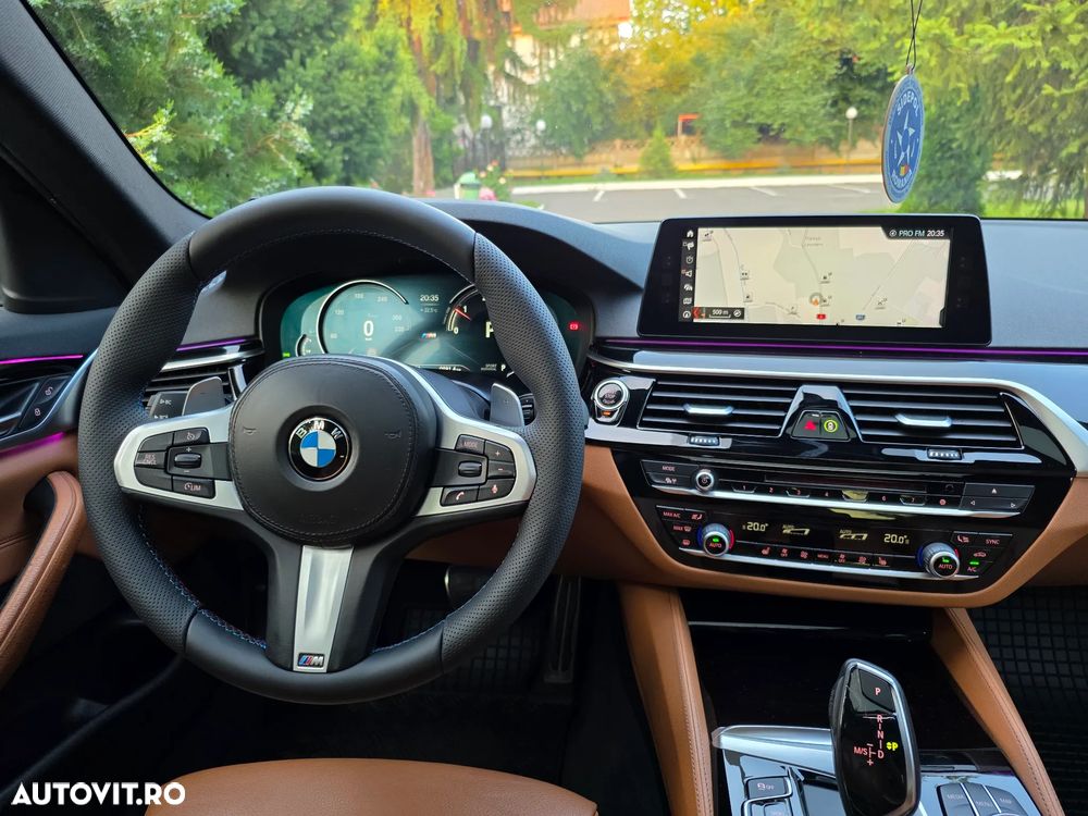 BMW Seria 5 520d Aut. M Sport Edition - 28