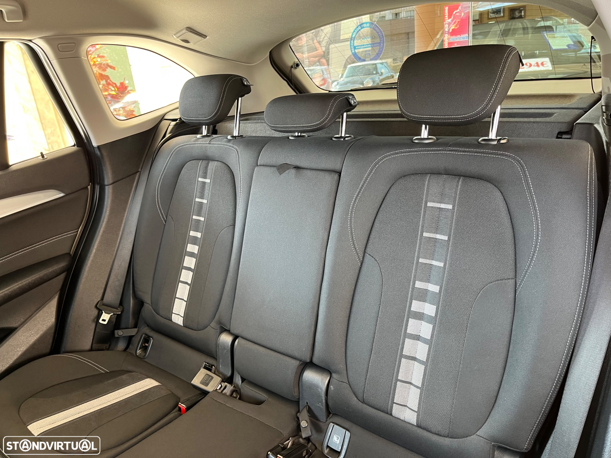BMW X1 16 d sDrive Line Sport - 43