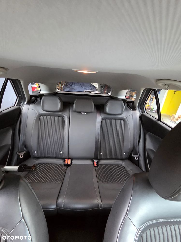 Fiat Tipo 1.4 T-Jet 16v S-Design - 9