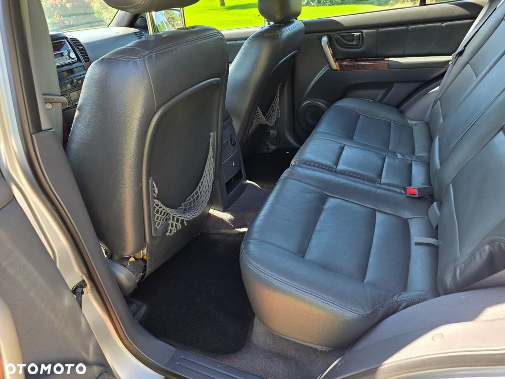 Kia Sorento 2.5 CRDi (air) - 9