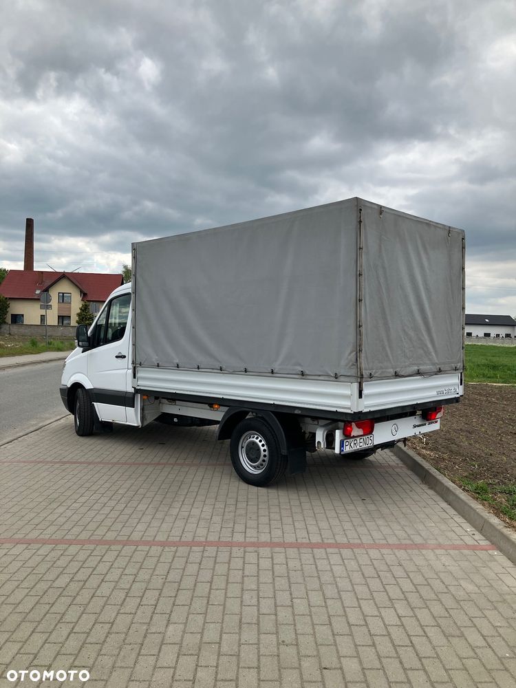 Mercedes-Benz Sprinter - 4