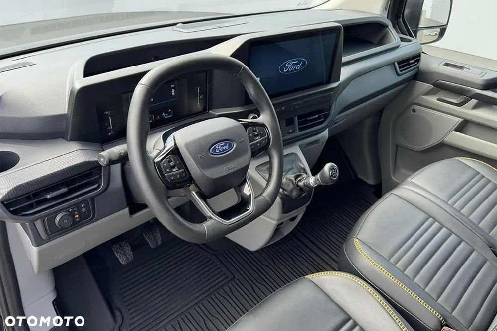 Ford Transit Custom 320 L2H1 Trail 2.0 150KM - 11