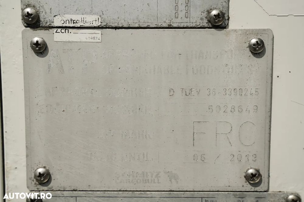 Schmitz Cargobull / REFRIGERAT / UNITATE THERMO KING SL-200 E / AXĂ RIDICATĂ / AXE SAF / - - 31