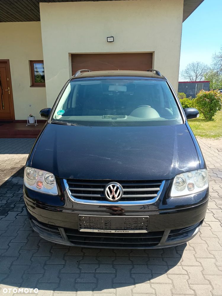 Volkswagen Touran - 7