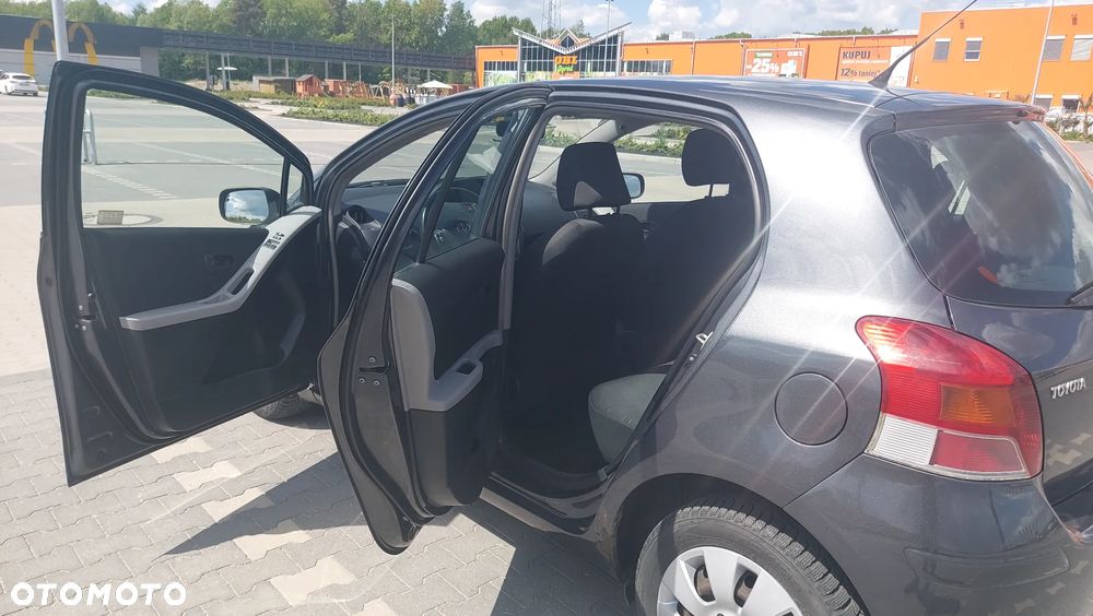 Toyota Yaris 1.33 Luna - 20