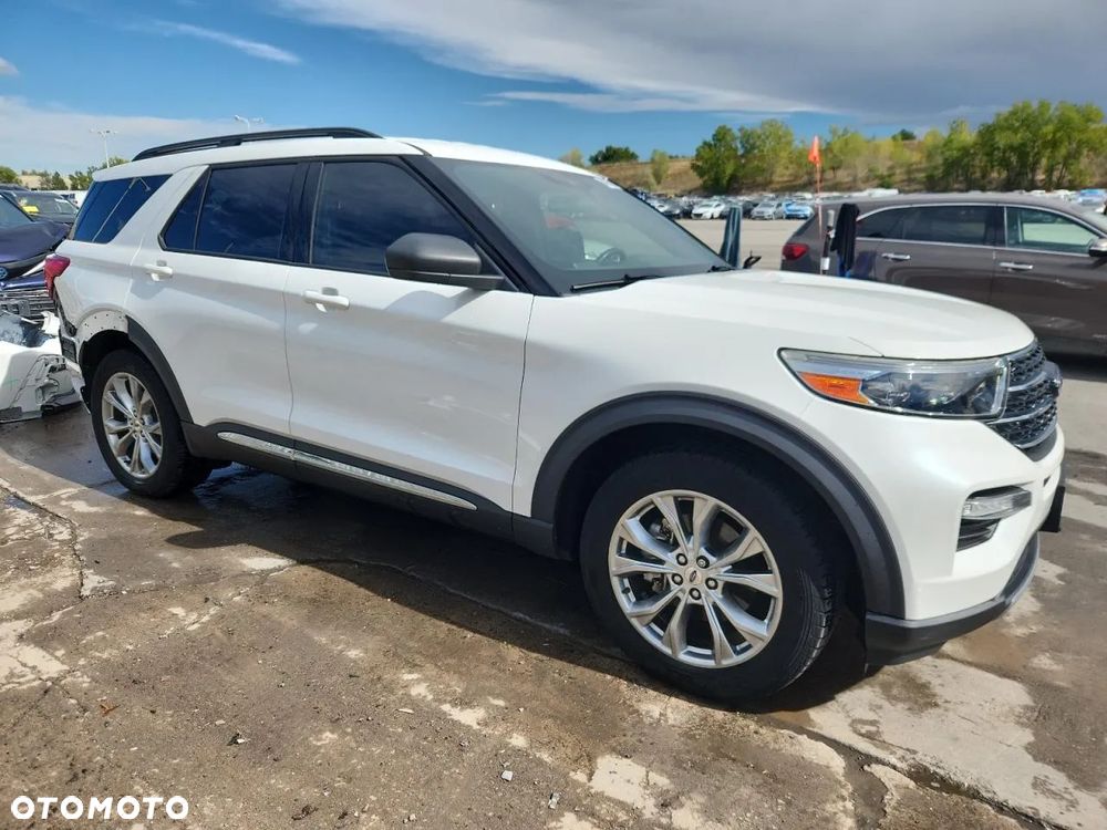 Ford Explorer - 3