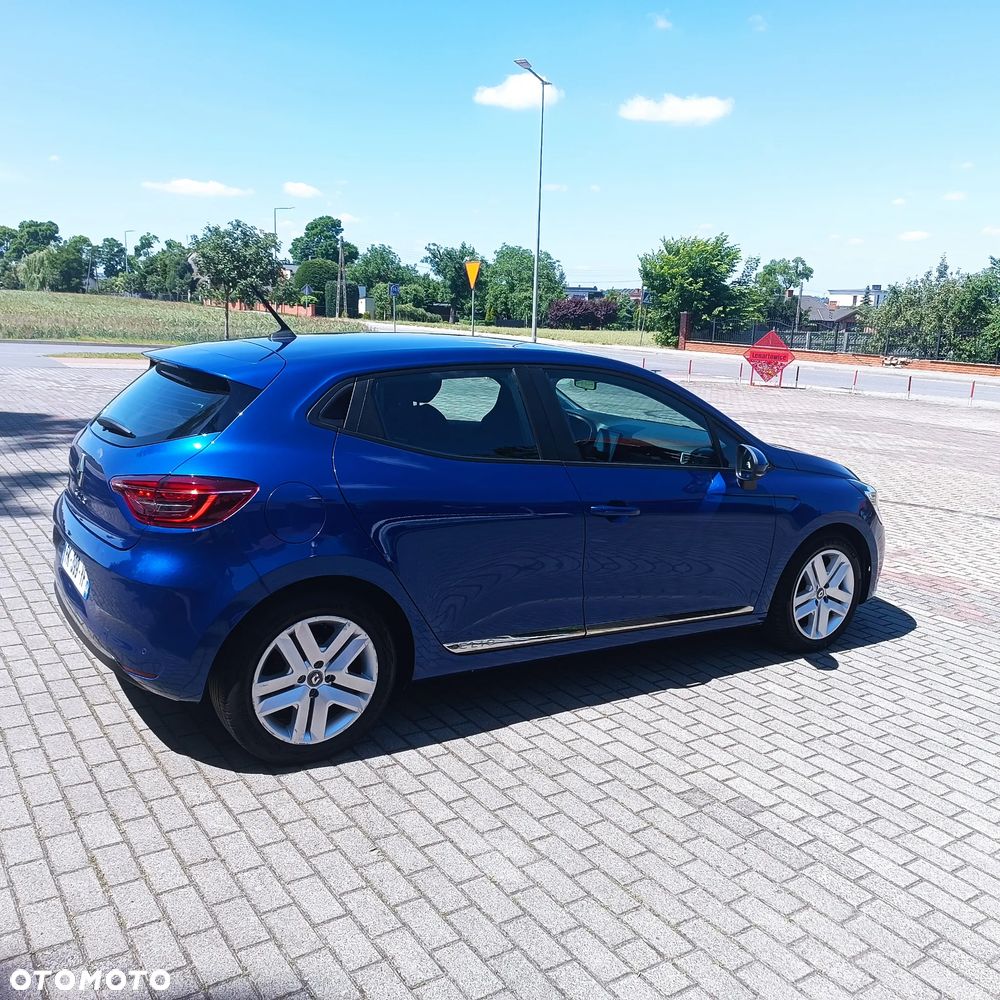 Renault Clio - 14