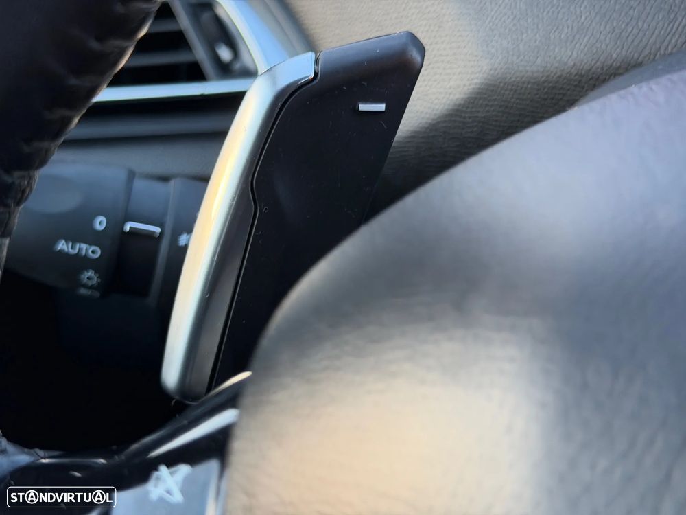 Peugeot 308 1.2 PureTech Allure Pack EAT8 - 7