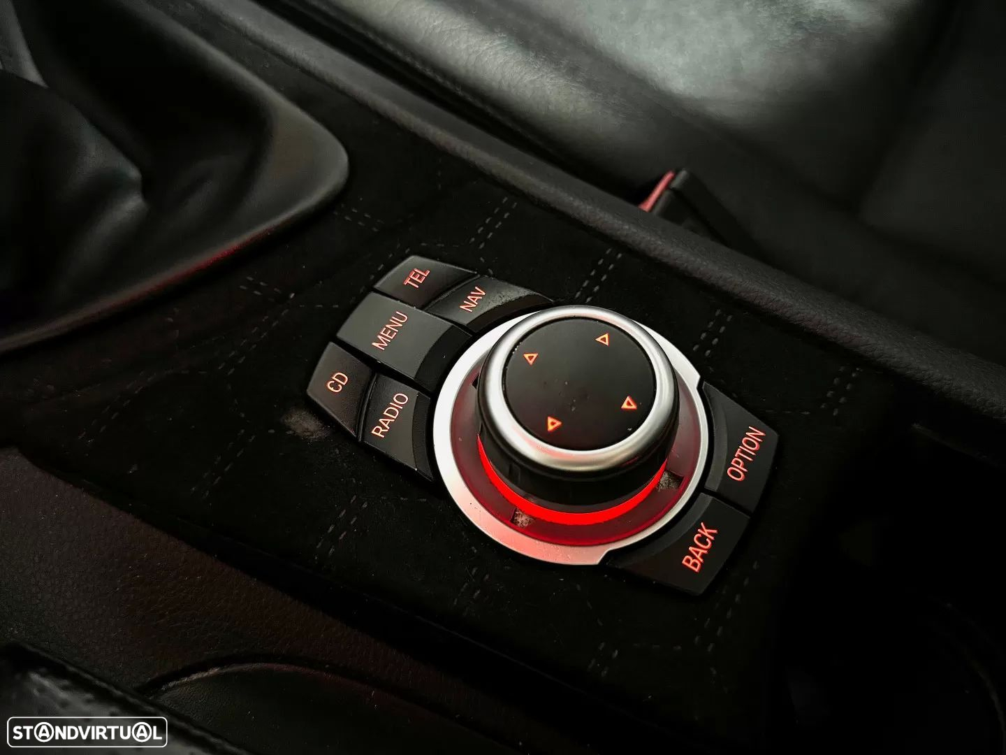BMW 123 d - 24