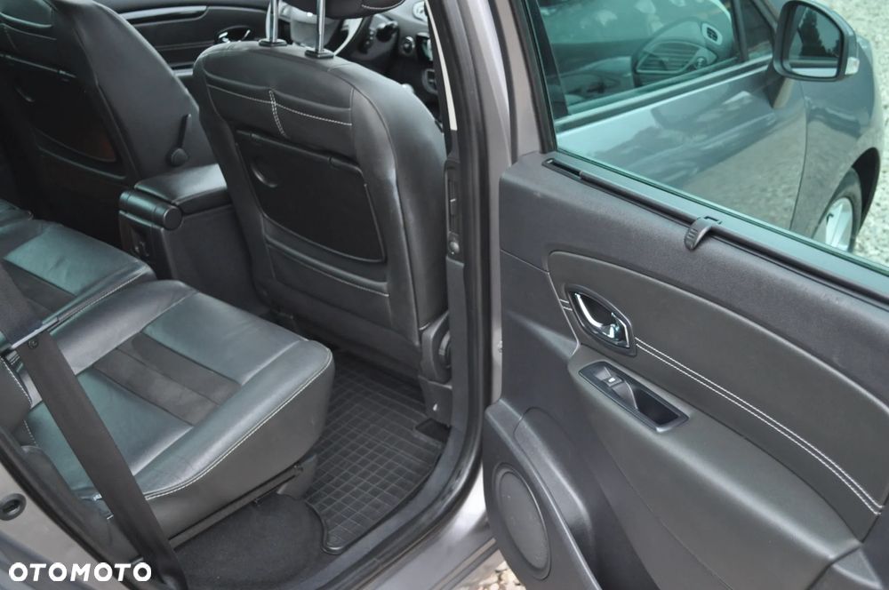 Renault Scenic ENERGY TCe 130 S&S Paris - 18