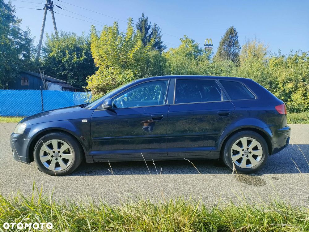 Audi A3 Sportback 2.0 TDI DPF Ambition - 9