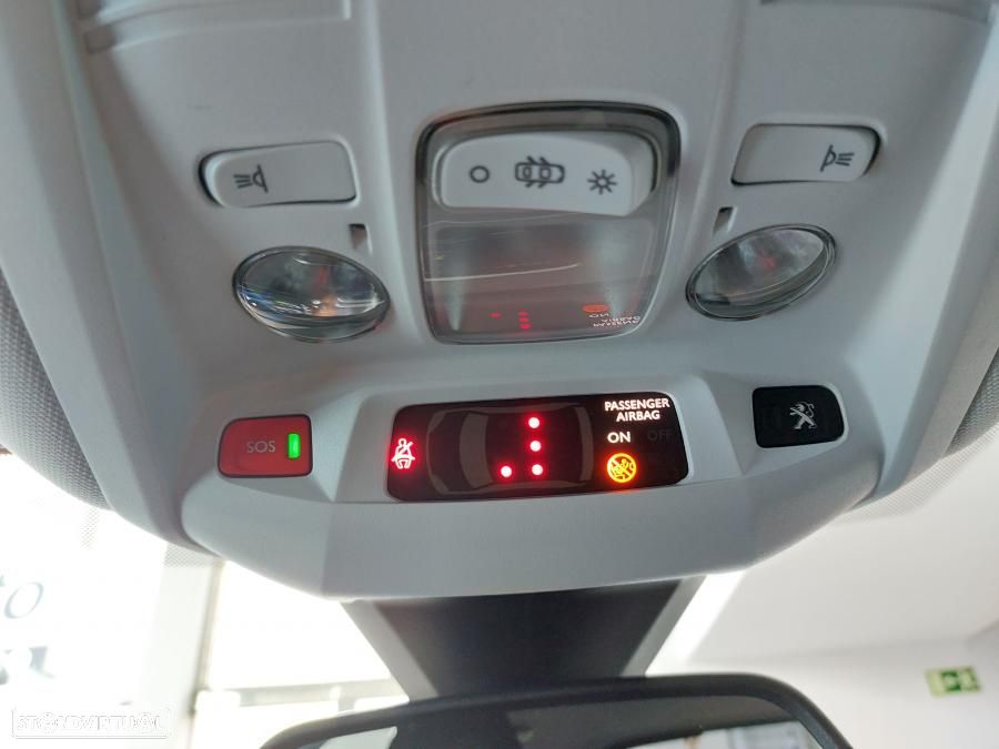 Peugeot 3008 1.5 BlueHDi Active - 33