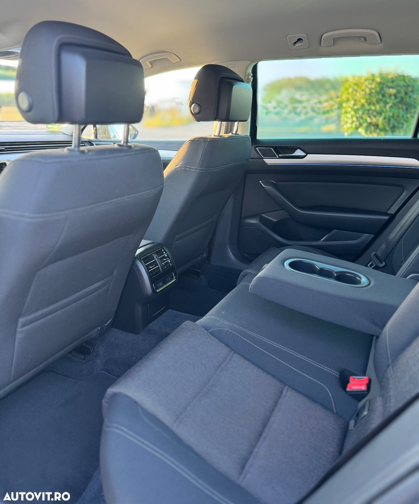 Volkswagen Passat Variant 1.6 TDI Comfortline - 8