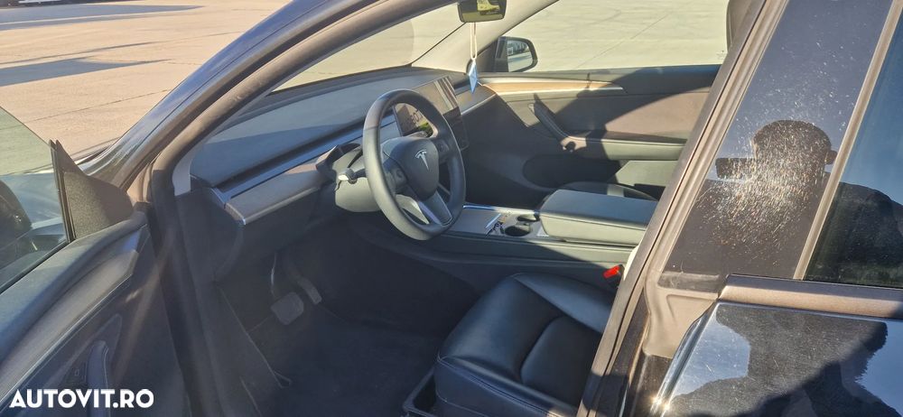 Tesla Model Y 2022 photo 5