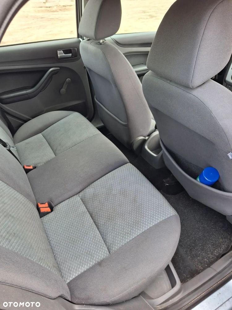 Ford Focus - 9