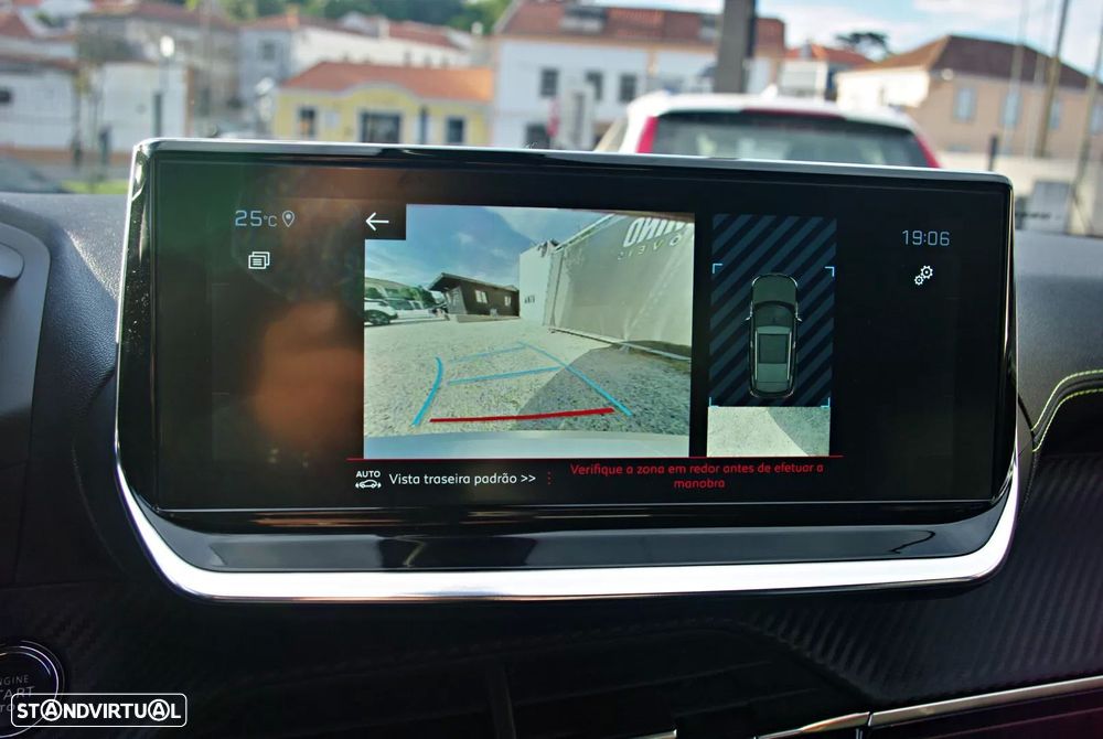 Peugeot 2008 1.2 PureTech GT Line EAT8 - 30