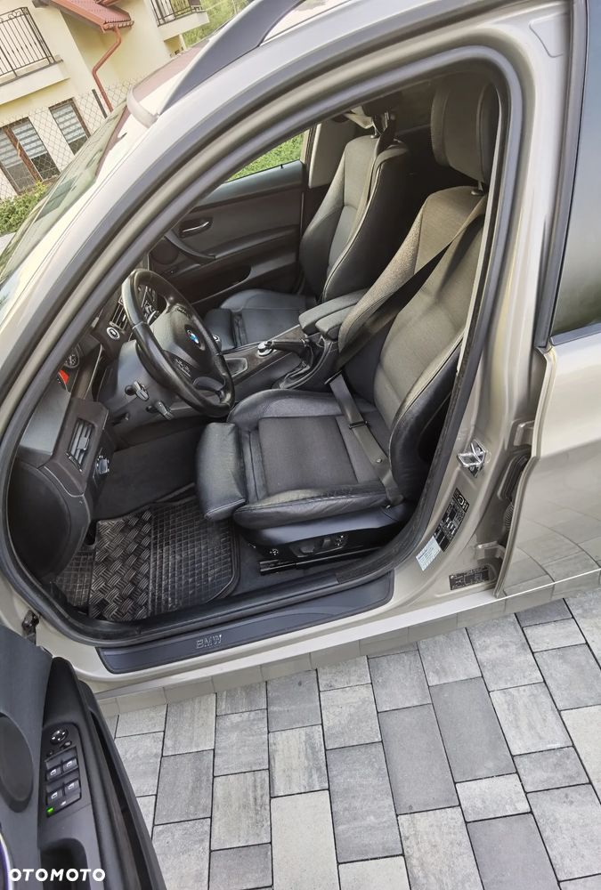 BMW Seria 3 - 11