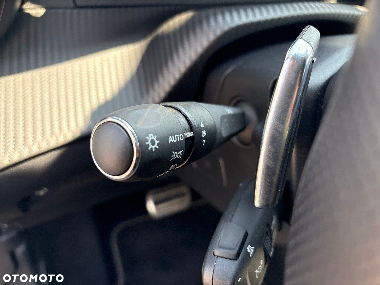 Peugeot 2008 1.2 PureTech GT S&S EAT8 - 14