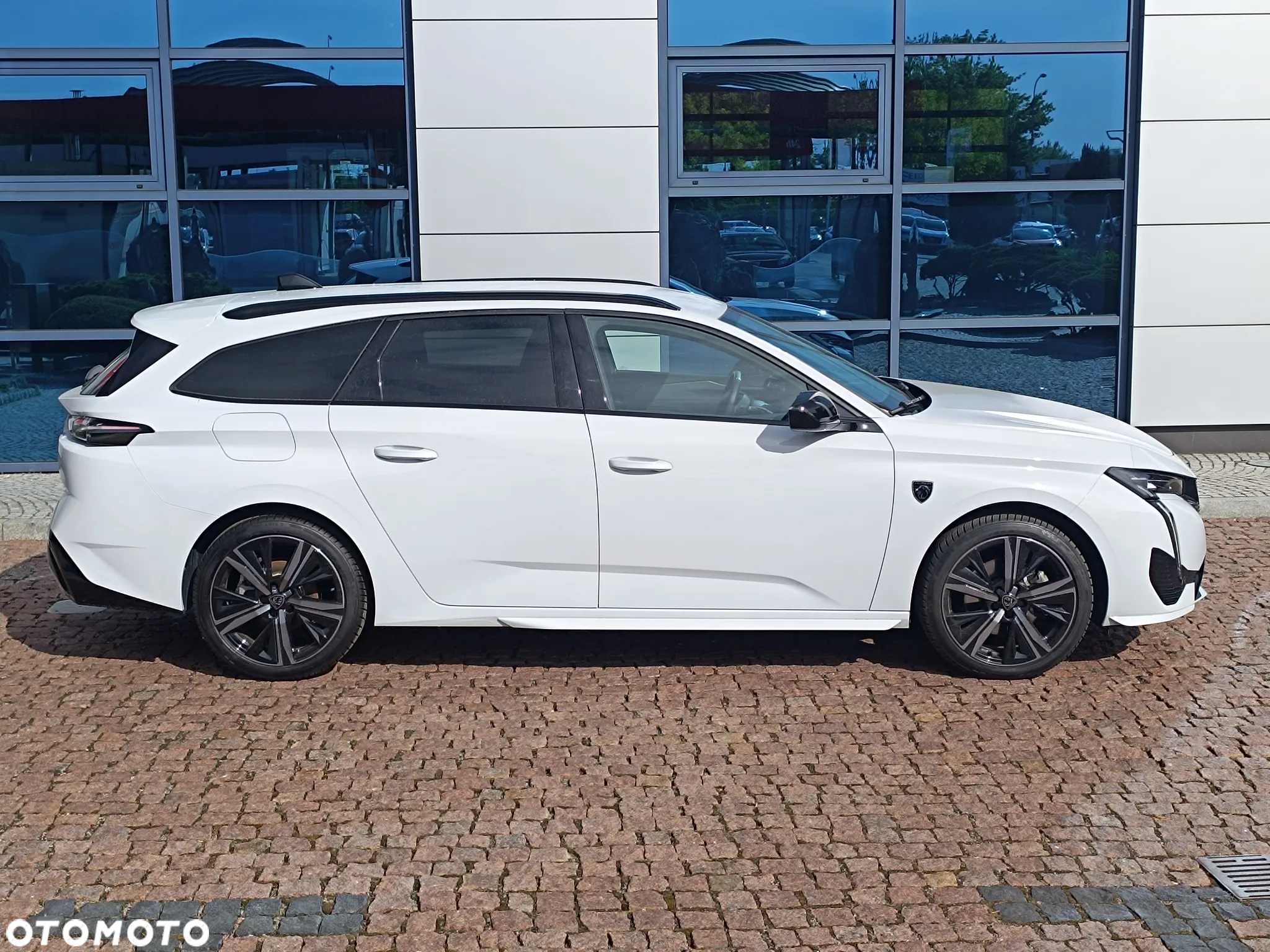 Peugeot 308 1.2 PureTech GT S&S EAT8 - 4