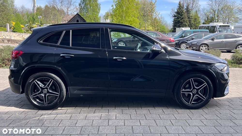 Mercedes-Benz GLA 220 mHEV 4-Matic AMG Line 8G-DCT - 7