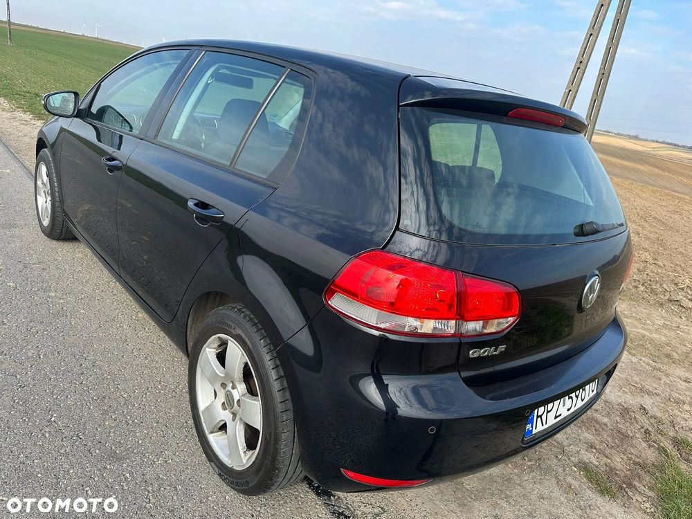 Volkswagen Golf 1.6 Team - 10
