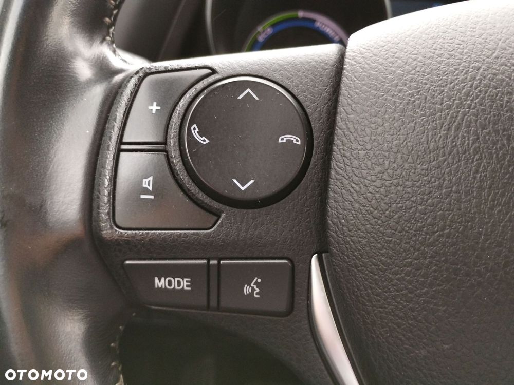 Toyota Auris Hybrid 135 Premium - 20