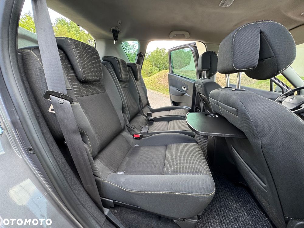 Renault Scenic - 22
