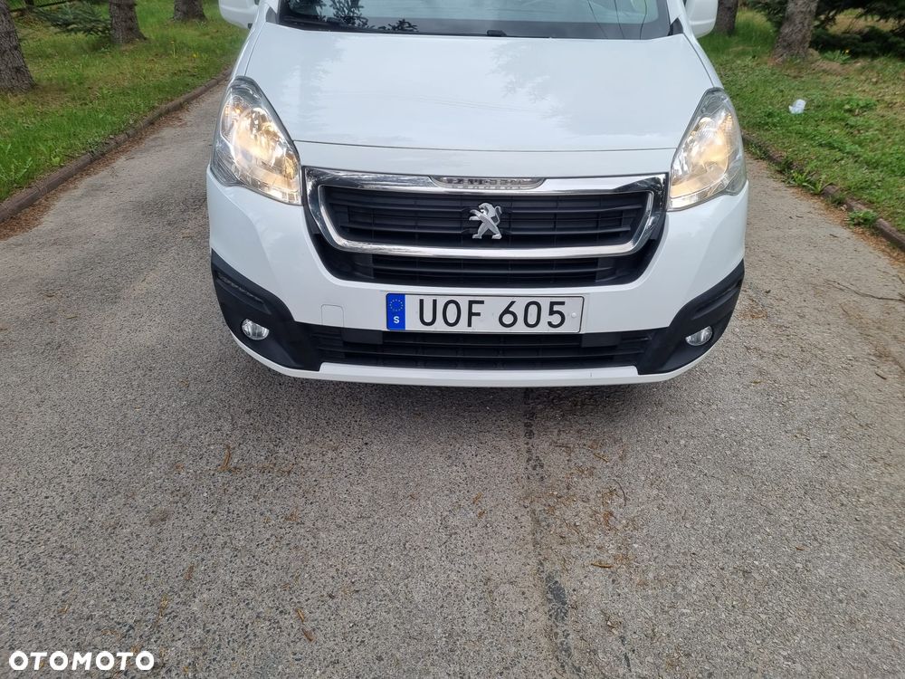 Peugeot Partner 1.6 HDI Tylko 93 tyś km Super Stan - 8