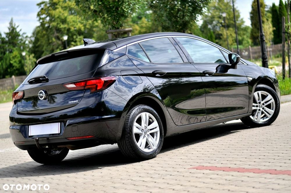 Opel Astra 1.4 T Dynamic S&S - 4