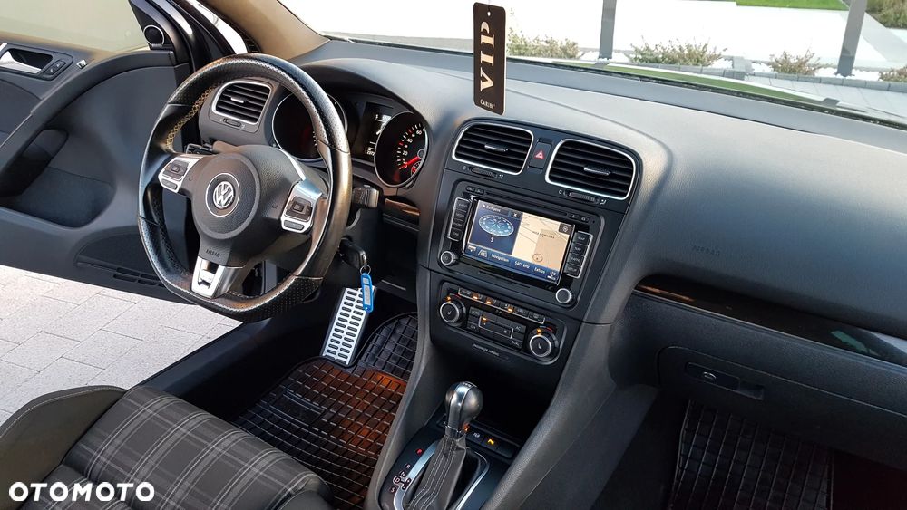 Volkswagen Golf VI 2.0 TDI GTD DSG - 36