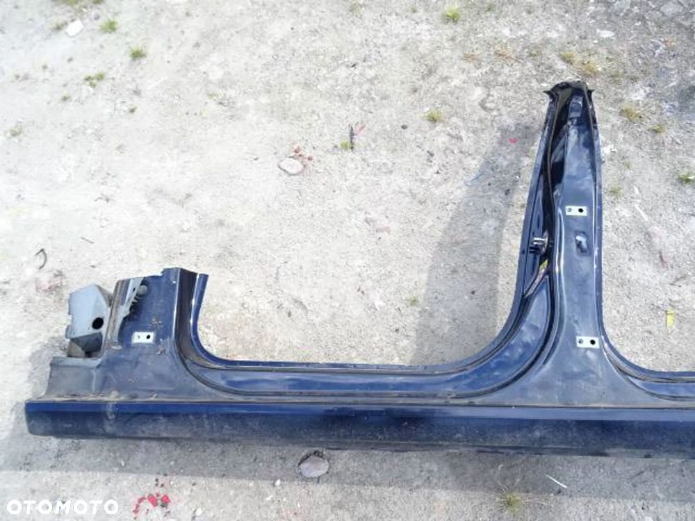 próg lewy audi a4 b8 kombi lz5a - 1