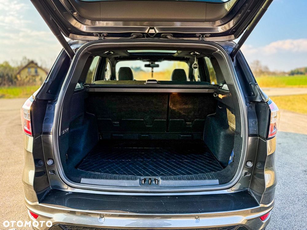 Ford Kuga 2.0 TDCi 4x4 ST-Line - 13