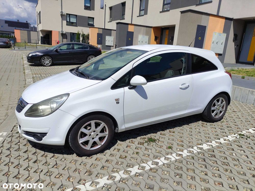 Opel Corsa - 2