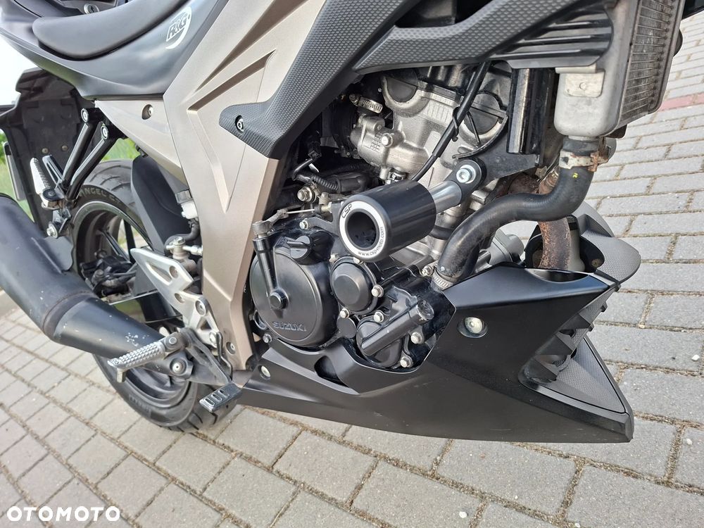 Suzuki GSX - 9