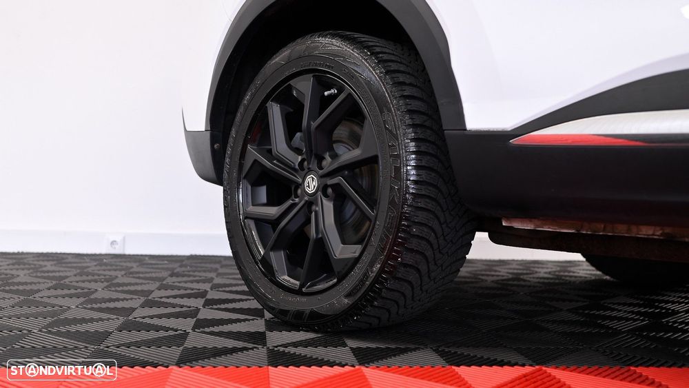 MG EHS 1.5 T-GDI Plug-in Hybrid Luxury - 16