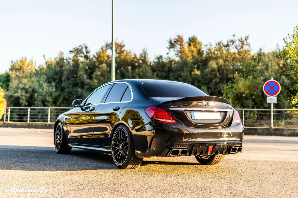 Mercedes-Benz C 63 AMG S - 3