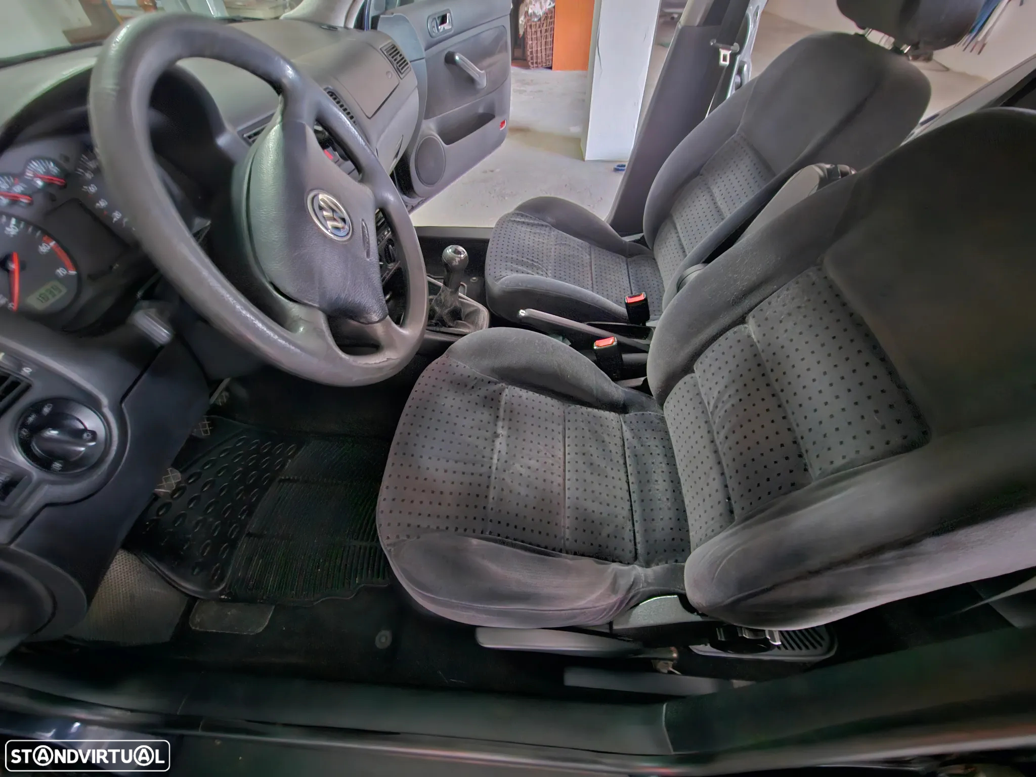 VW Golf 1.4i Confort - 4